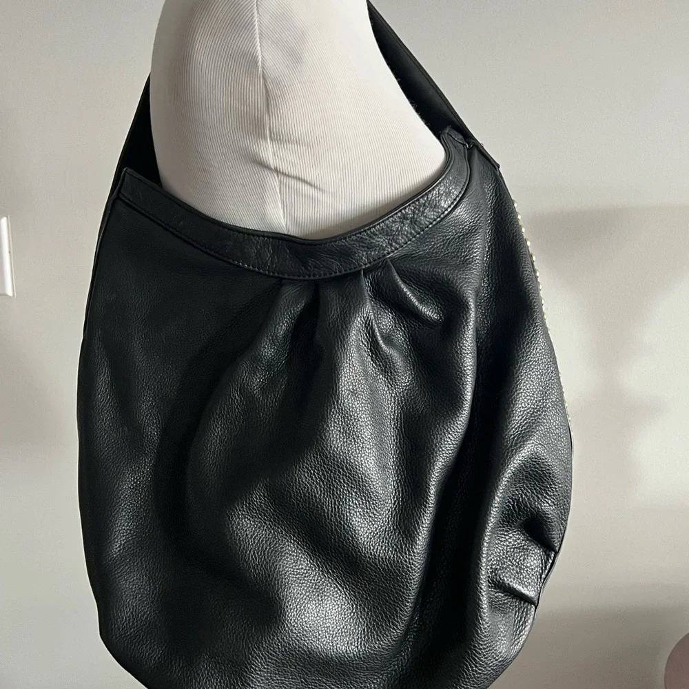 Bryna Nicole Black leather stud hobo shoulder bag - Picture 4 of 7